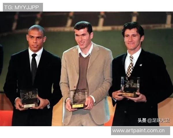 AC米兰球星冲击金球奖前景数据全方位深度对比解析 AC米兰球星冲击金球奖前景数据全方位深度对比解析