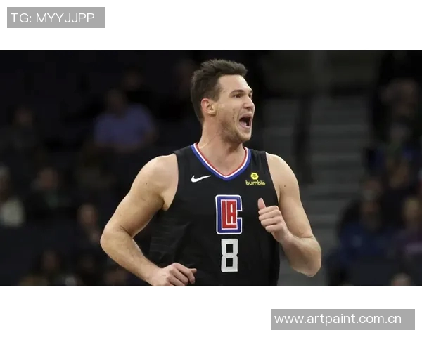 NBA最新交易动态及球队阵容调整分析 球员流动与未来展望